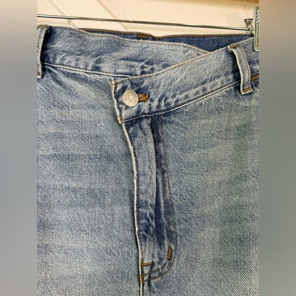 NWT Madewell Denim Crossover-Waist Mini Skirt In Ladson Wash Size 32 - Picture 3 of 10